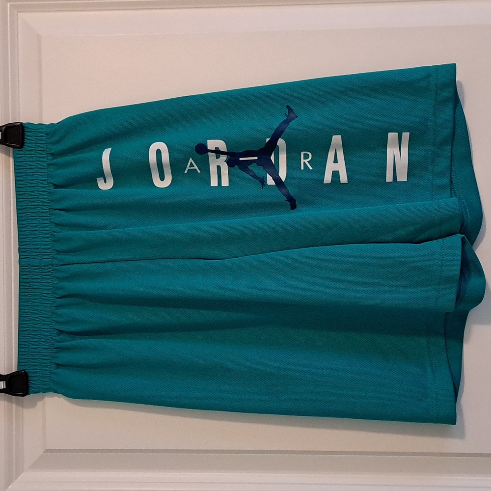Turquoise jordan Shorts no pockets